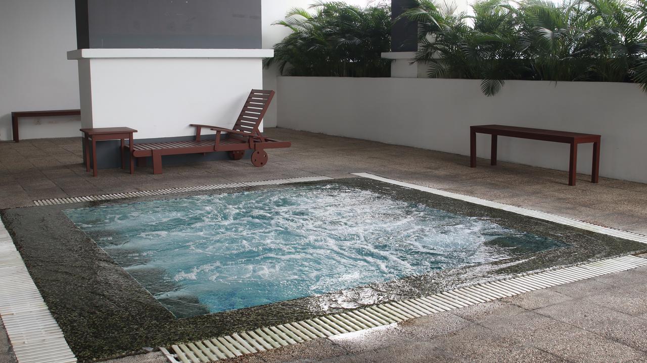 Vue Residence Serviced Suites Kuala Lumpur Luaran gambar